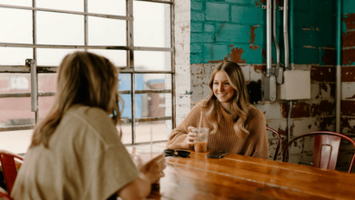 7 Easy Ways to Start a Conversation Anywhere